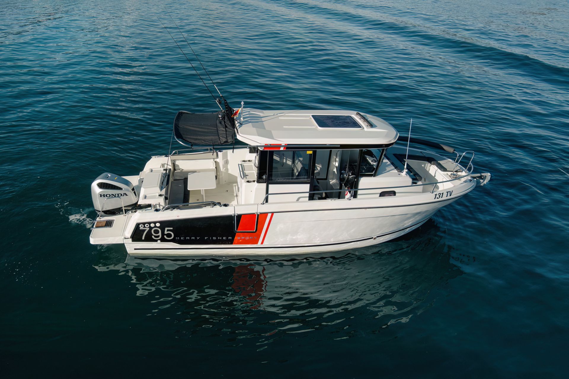 JEANNEAU MERRY FISHER 795 SPORT sideview