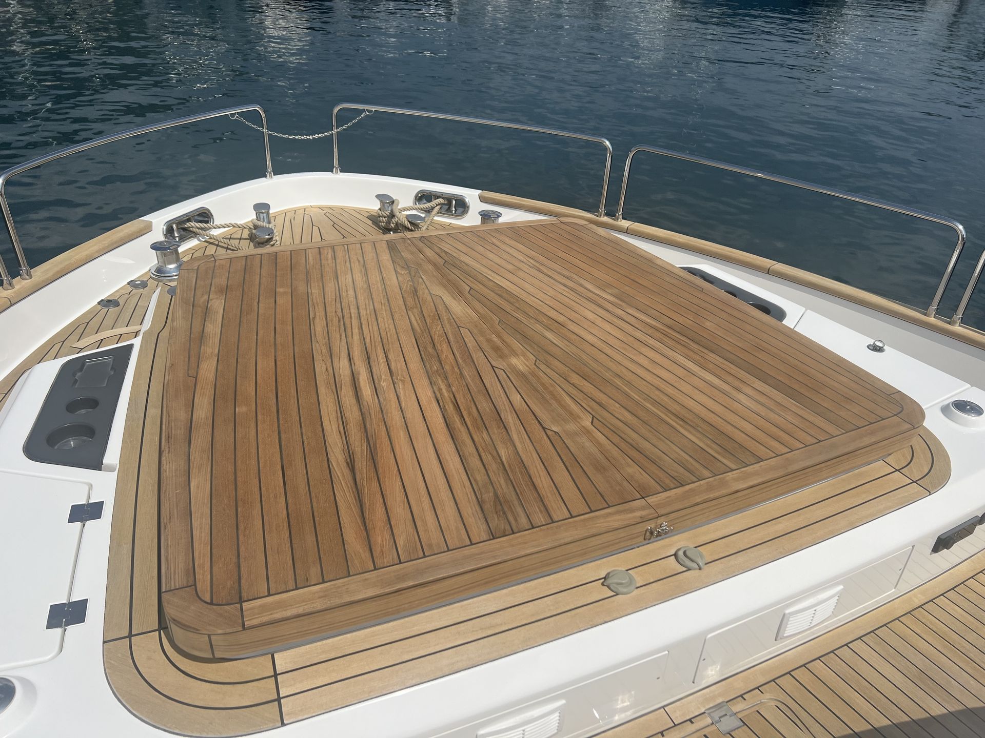 Sirena 64 teak cover