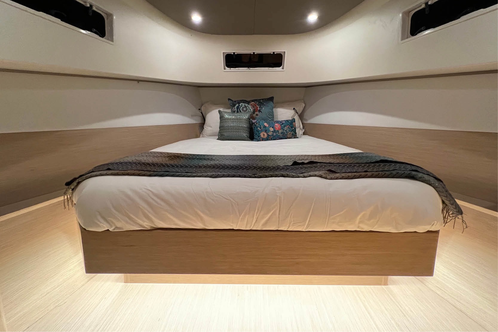 Solaris Power 40 Open bed